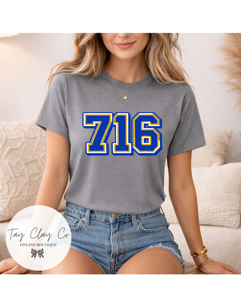 716