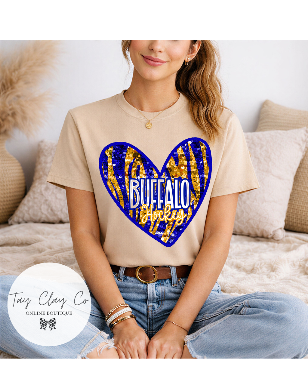 BUFF SEQUIN HEART