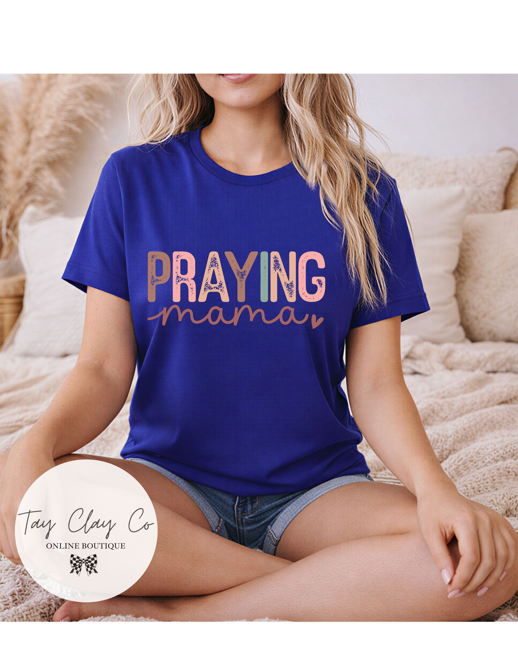 PRAYING MAMA