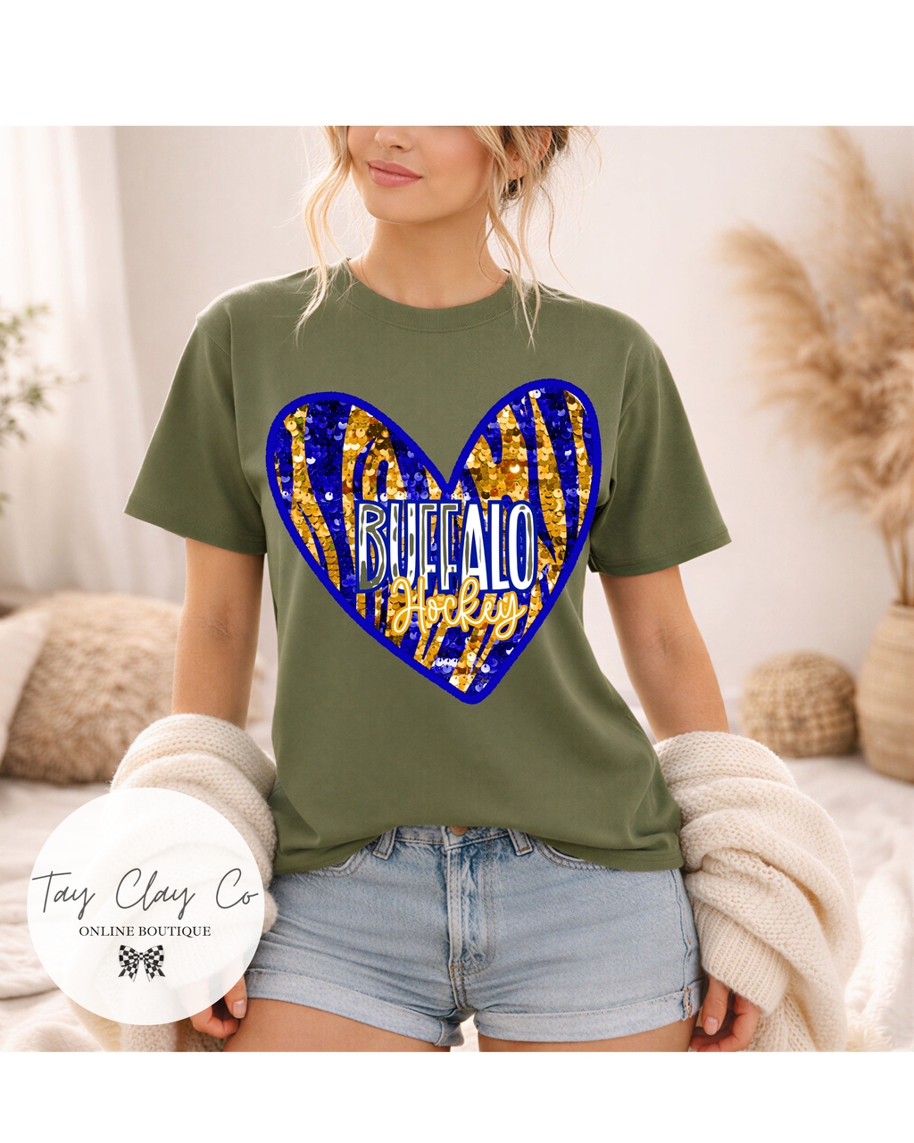 BUFF SEQUIN HEART