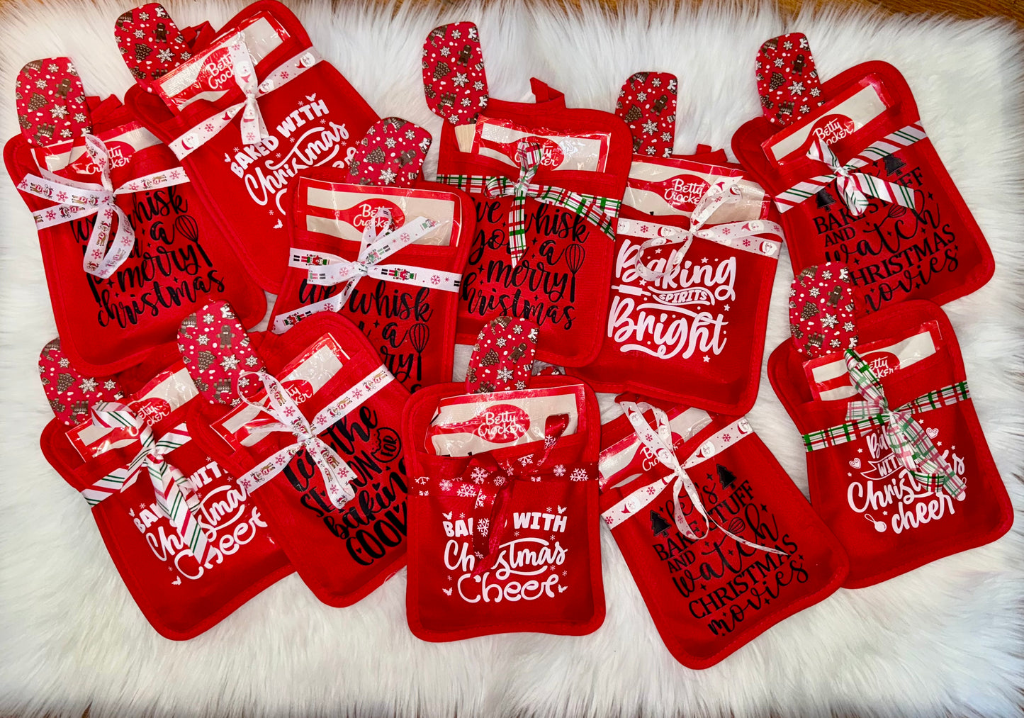 CHRISTMAS BAKING SET