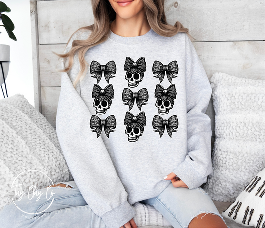 SPOOKY SKULL BOW CREWNECK
