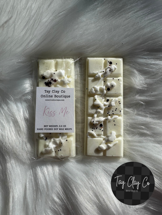 KISS ME WAX MELT SNAP BAR