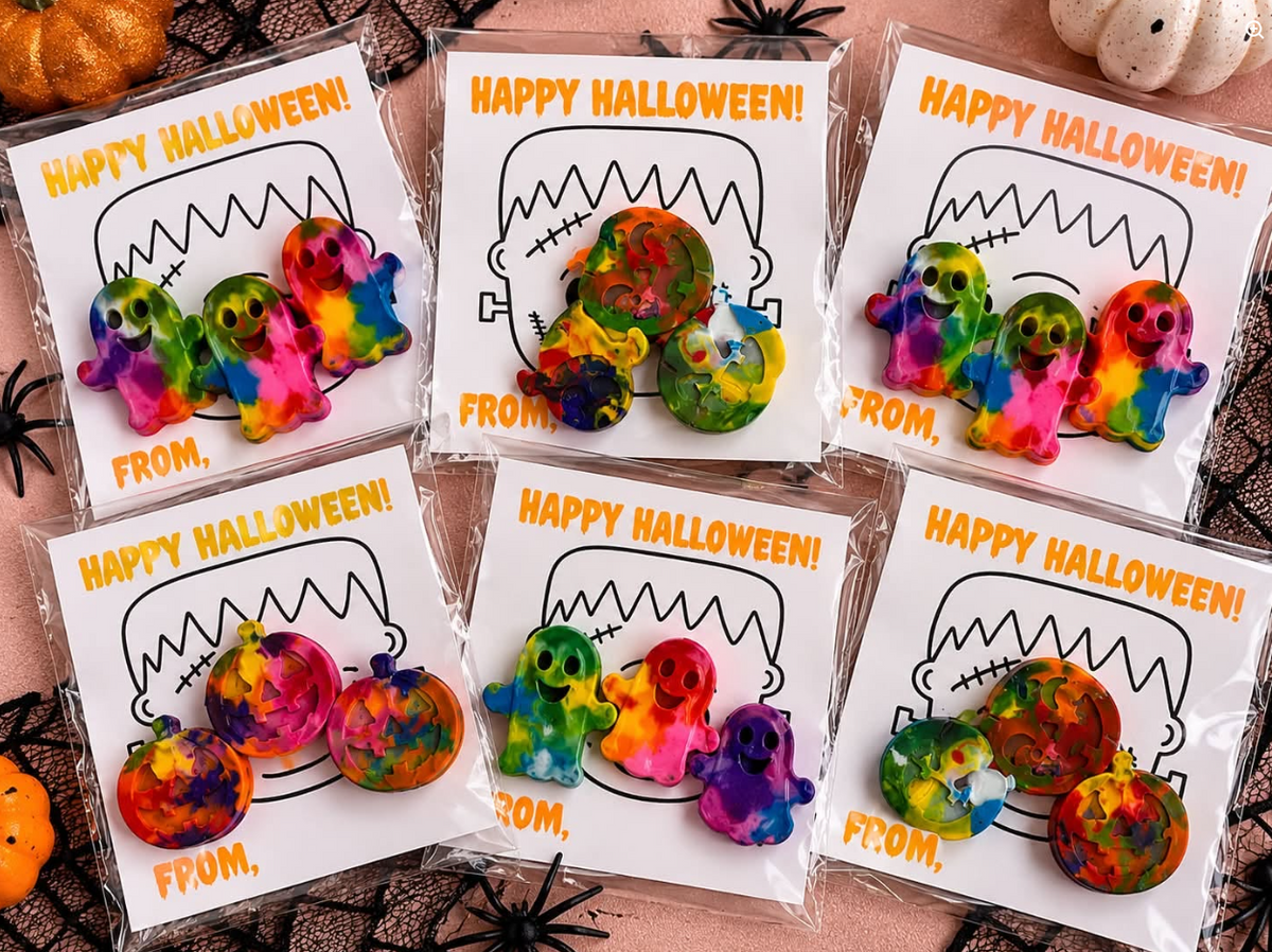 HALLOWEEN CRAYON SET